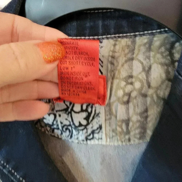 V Cristina Embellished Jean Jacket - Picture 4 of 6